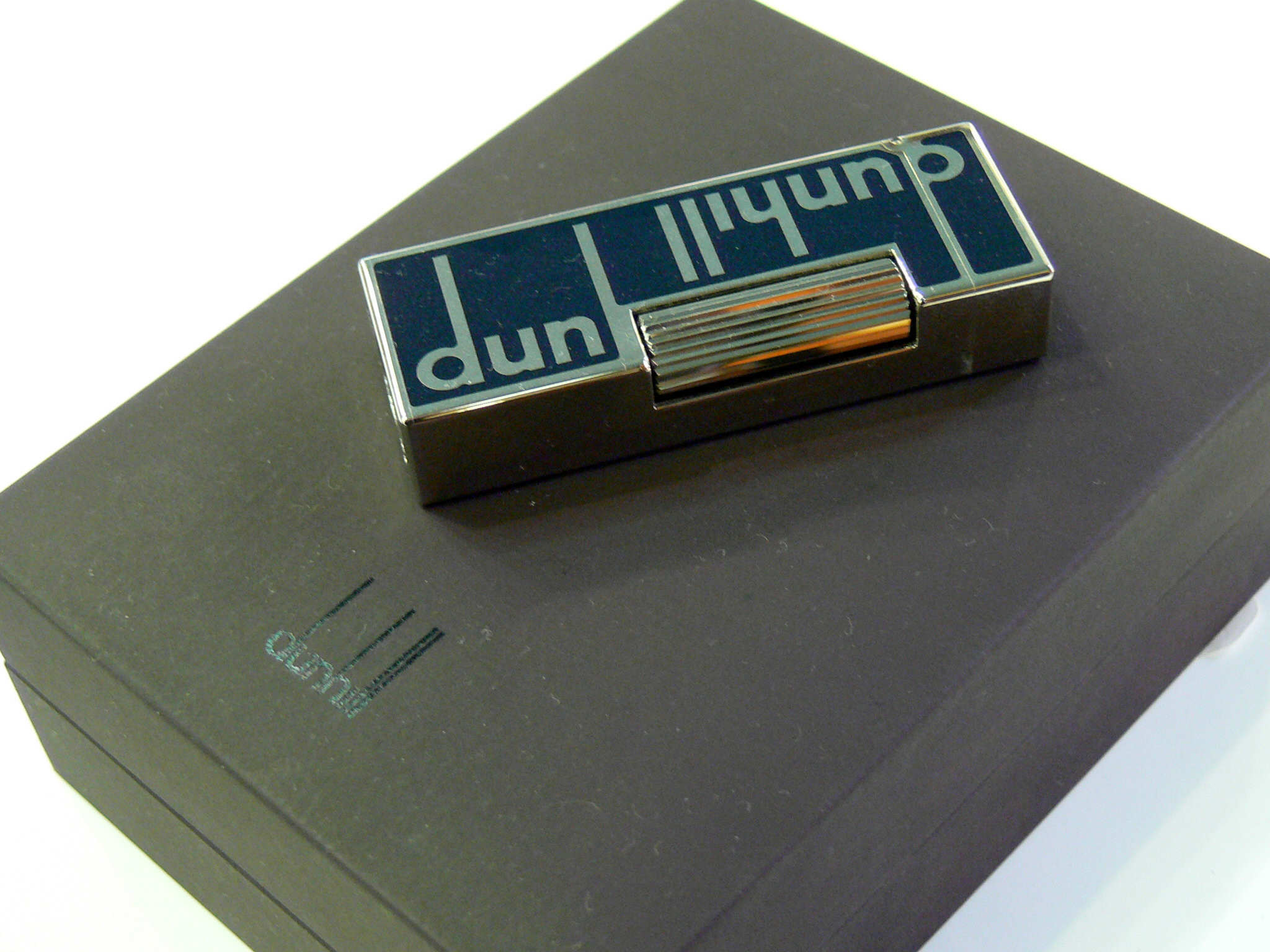 Zapalovač Dunhill blue