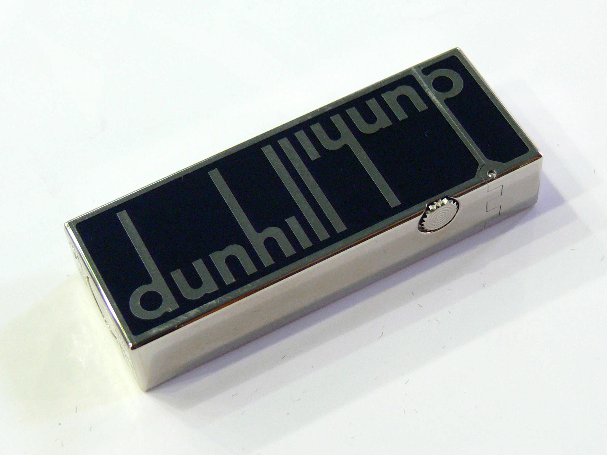 Zapalovač Dunhill blue