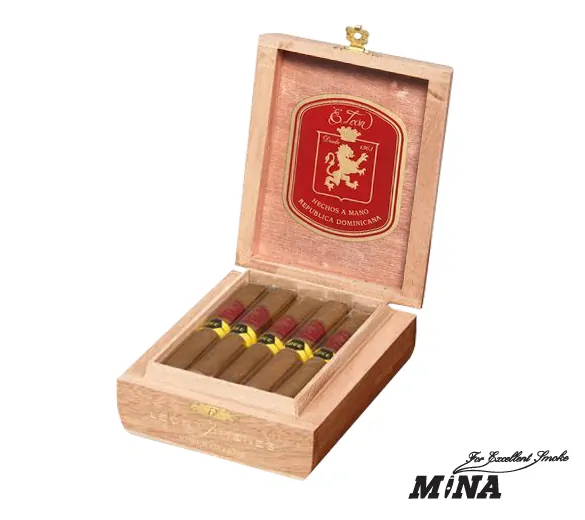 Leon Jimenes Petit Corona Bee