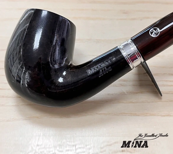 Dýmka Rattray's Alba 69