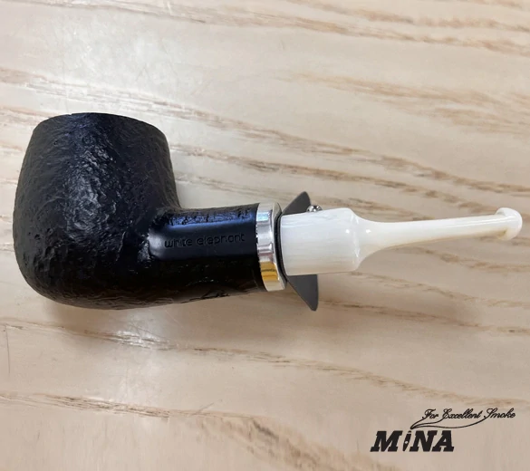 Dýmka Rattray's White Elephant Ebony & Ivory