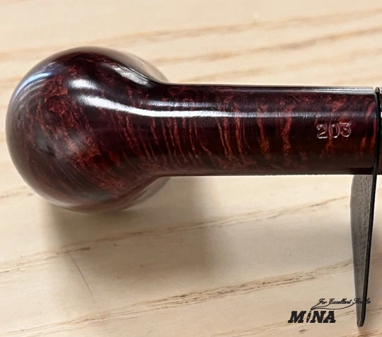 Dýmka Rattray's Rannoch Brown 203