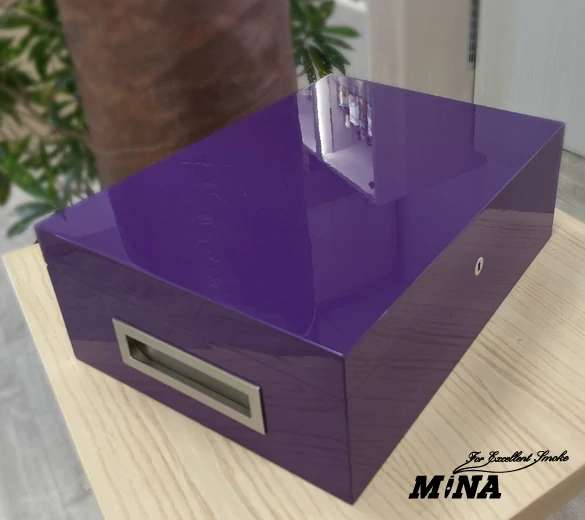 Humidor Villa Spa fialový